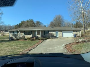 1733 Saddler Dr, Bedford, IN