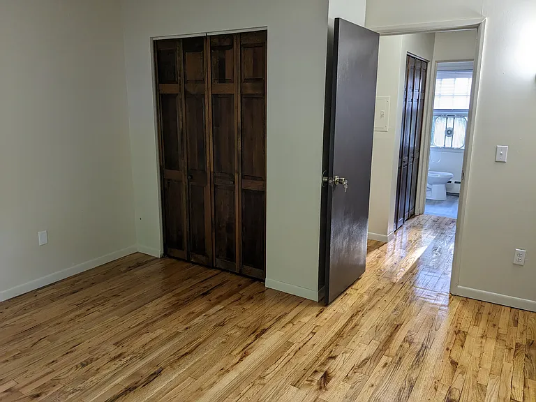 495 Crown St #253 — Photo 9