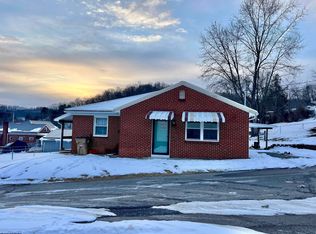 803 Kuntz St, Weston, WV 26452