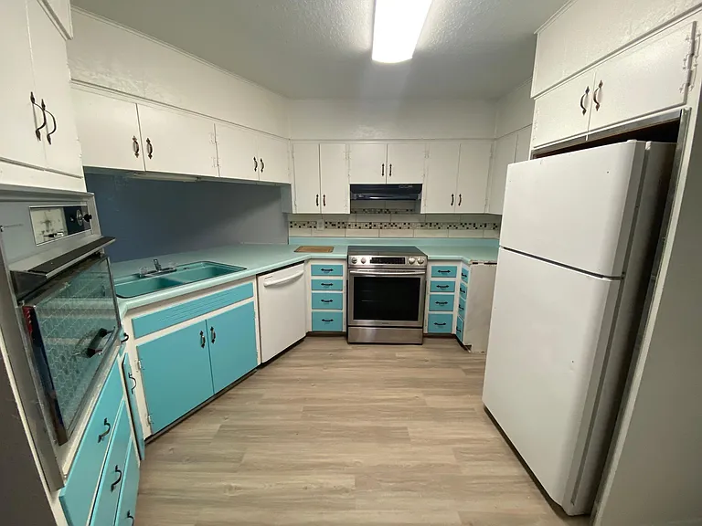 109 National Blvd #B — Photo 6
