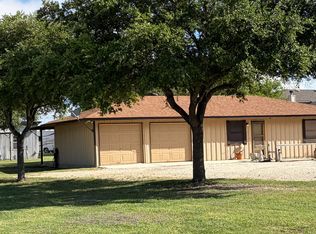 3831 Green Valley Rd, Cibolo, TX 78108