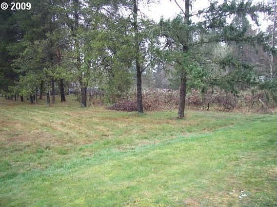 2nd image of 124 SE 54th Ave