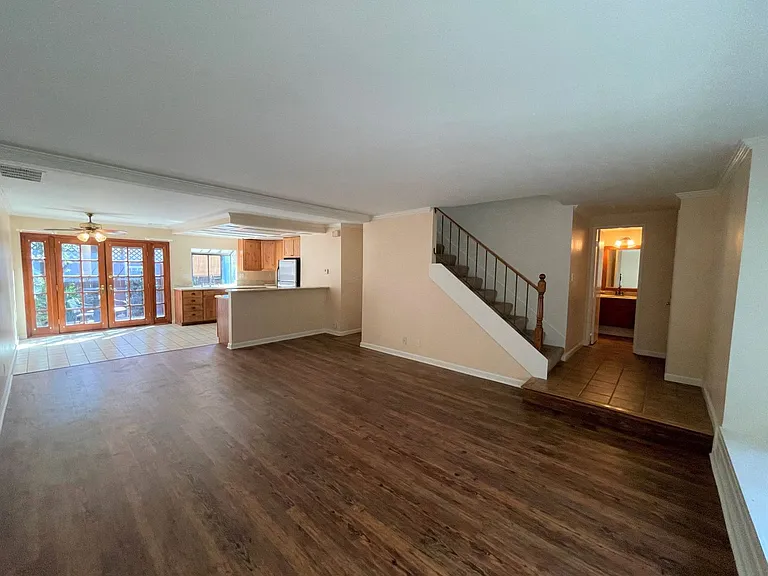 1206 Llama Ct — Photo 5