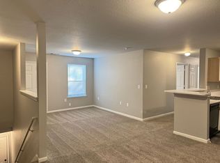 Amber Pointe Apartments, Clarksville, TN 37042
