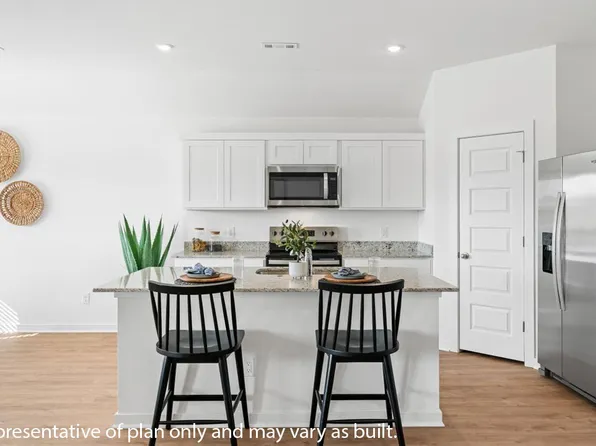 3070 Laredo Ln, Bentonville, AR 72712