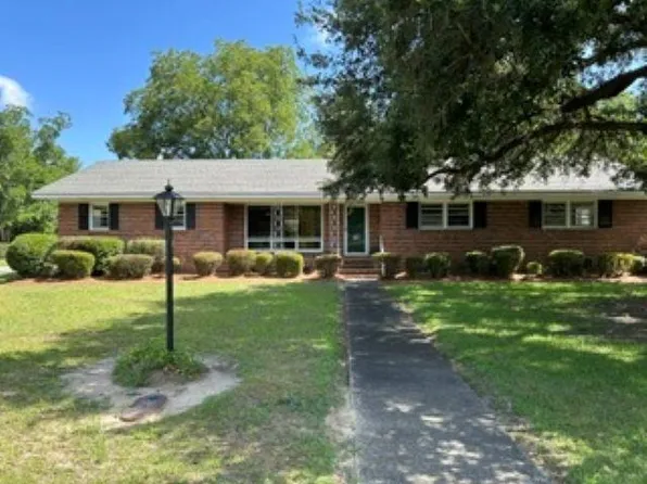 500 E Andrews St., Hemingway, SC 29554
