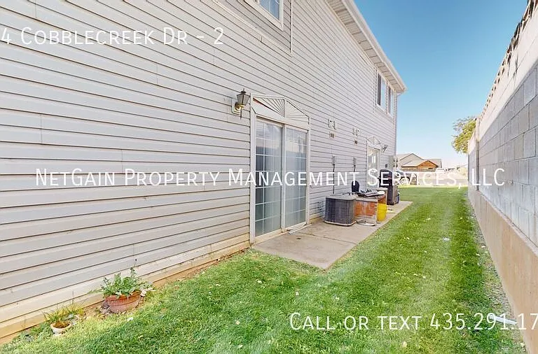 294 E Cobblecreek Dr #2 — Photo 14