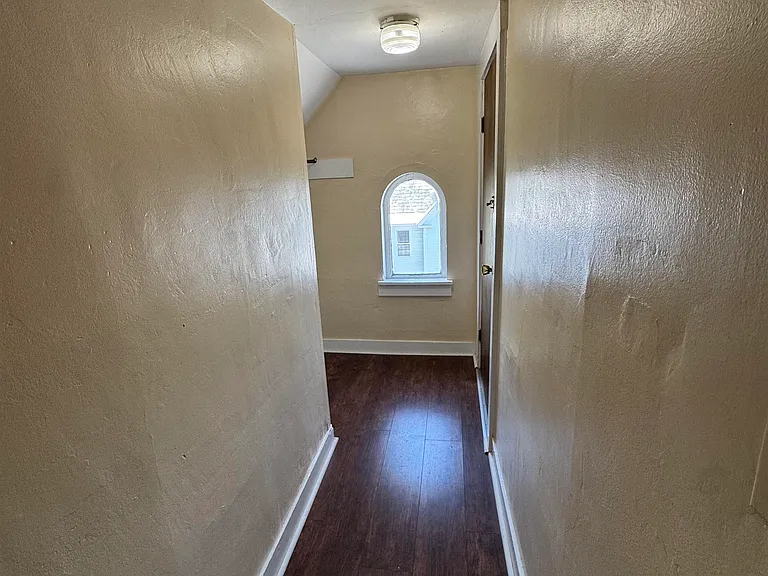 154 Washington St #3 — Photo 5