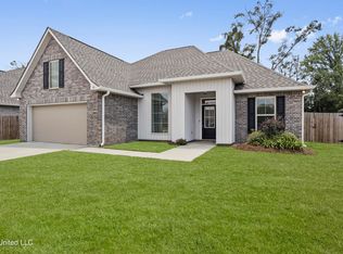 10 Sumner Cv, Long Beach, MS 39560