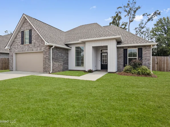 10 Sumner Cv, Long Beach, MS 39560