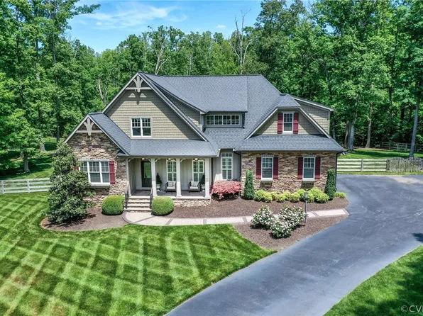 831 Running Cedar Ct, Manakin Sabot, VA 23103