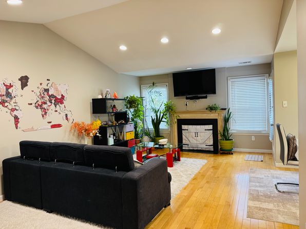 3 Juniper Ct APT 127