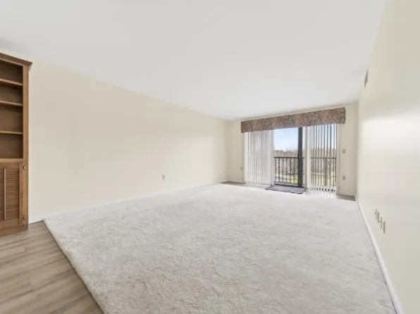 200 Sanders Ferry Rd APT 2308, Hendersonville, TN 37075