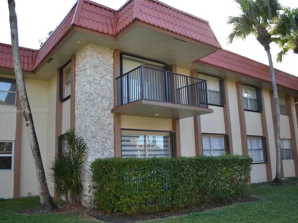 10477 SW 108th Ave #230, Miami, FL 33176