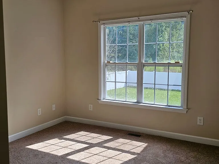 205 Stillwater Creek Dr — Photo 20