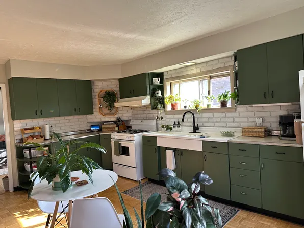 309 E Euclid Ave #A, Milwaukee, WI 53207