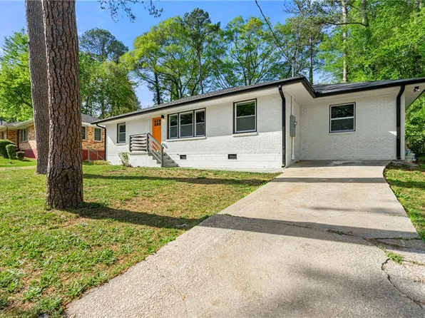 2146 Trailwood Rd, Decatur, GA 30032