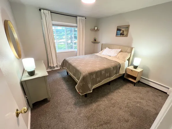 11539 Heritage Ct APT 6, Eagle River, AK 99577