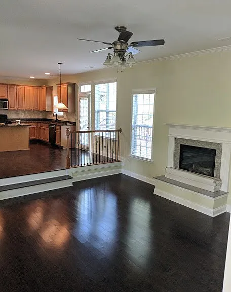 10832 Clark St — Photo 4