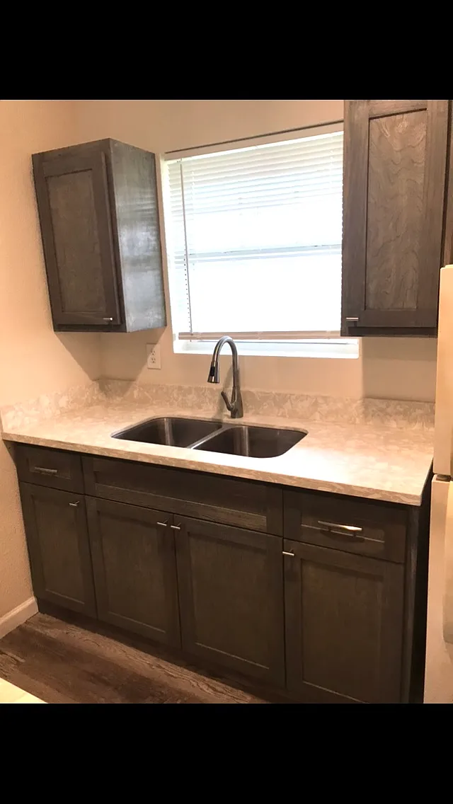 2 bed, 686 sqft, $1,250 — Photo 2