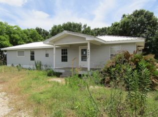 4001 Captain Cade Rd, Youngsville, LA 70592