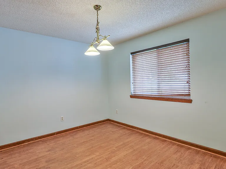 1609 Willow Bend Way #A — Photo 7