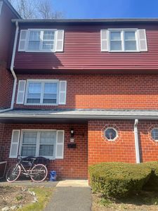 50 Savin Park #50, West Haven, CT, 06516