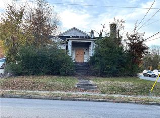 423 N Edgeworth St, Greensboro, NC 27401