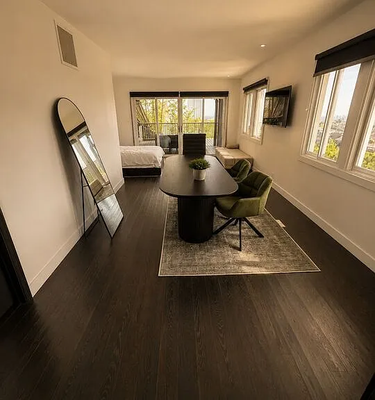 8810 Hollywood Blvd — Photo 20
