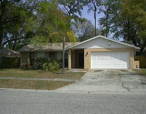 1st image of 1910 E Timberlane Dr