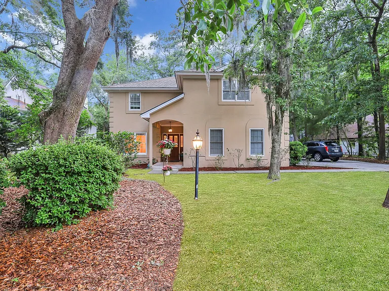 123 Companion Way — Photo 1