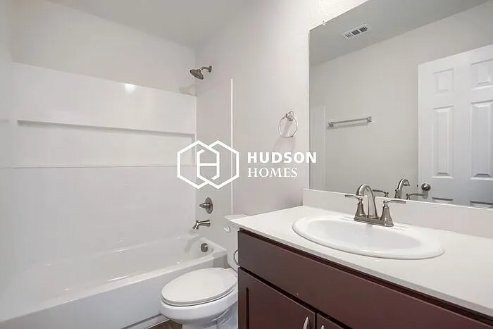 116 Goel St — Photo 11