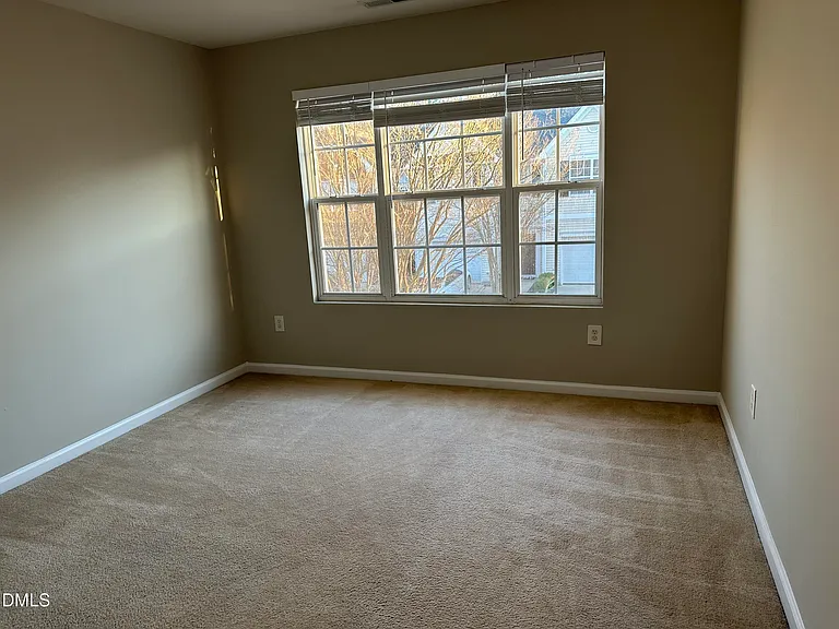 553 Writers Way — Photo 16