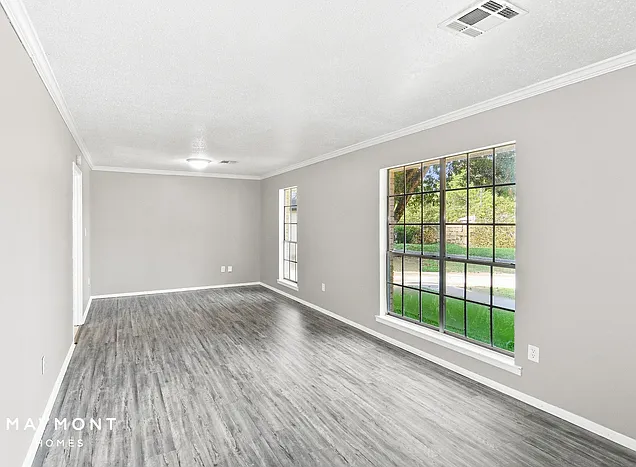 3 bed, 2.0 bath, 1542 sqft, $1,645 — Photo 4