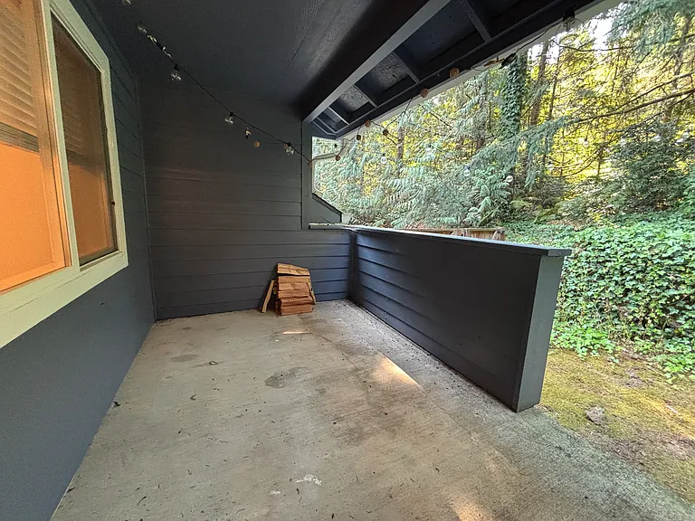 1301 NW Slate Ln #104 — Photo 8