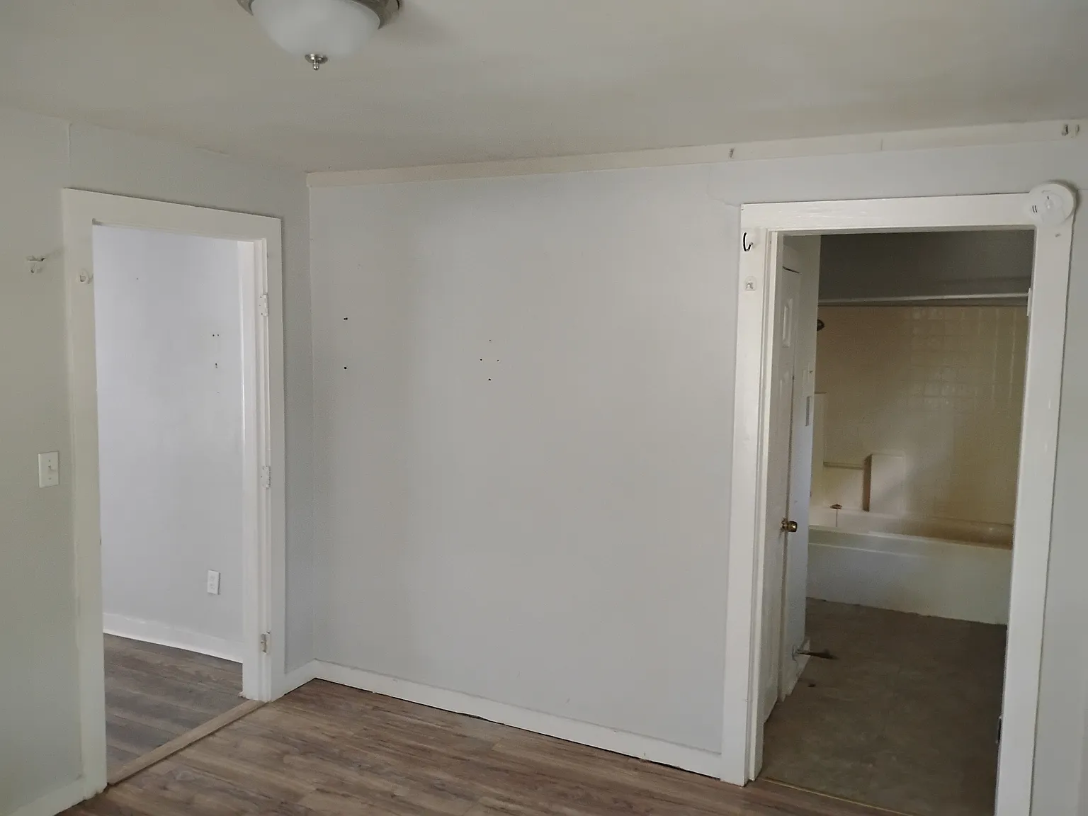 1 bed, 560 sqft, $750 — Photo 3
