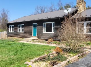 16462 Fairview Rd, Hagerstown, MD 21740