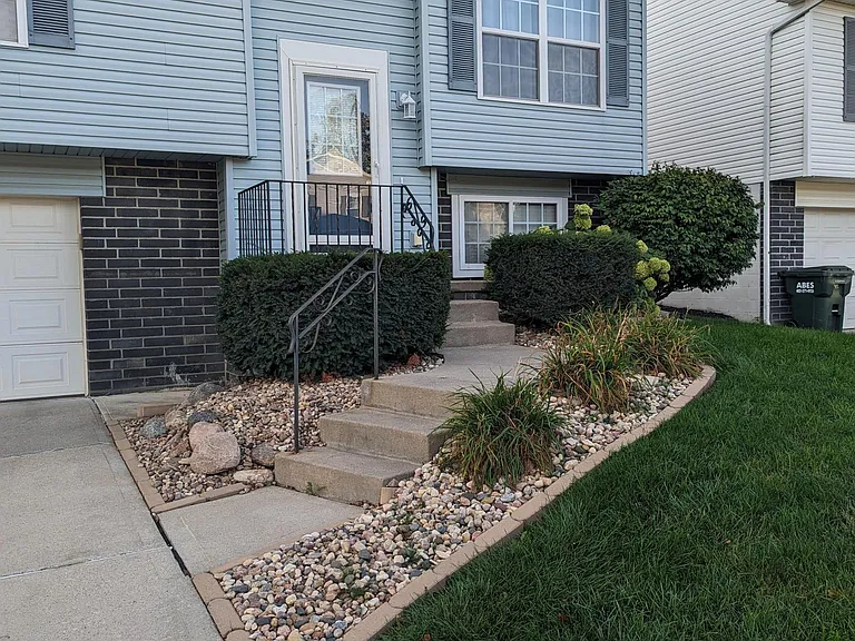 16509 Grant St — Photo 17