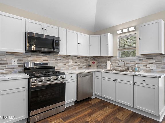 4th image of 7339 Anela Dr