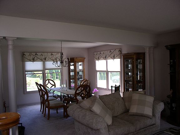 5th image of 2308 Cherie Ln