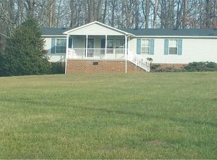 4946 Branson Davis Rd, Sophia, NC 27350