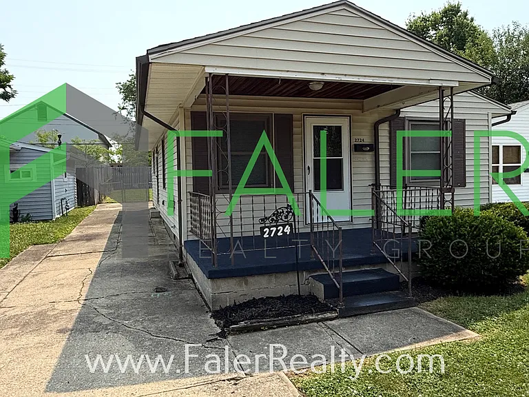 2724 Haig Ave — Photo 1
