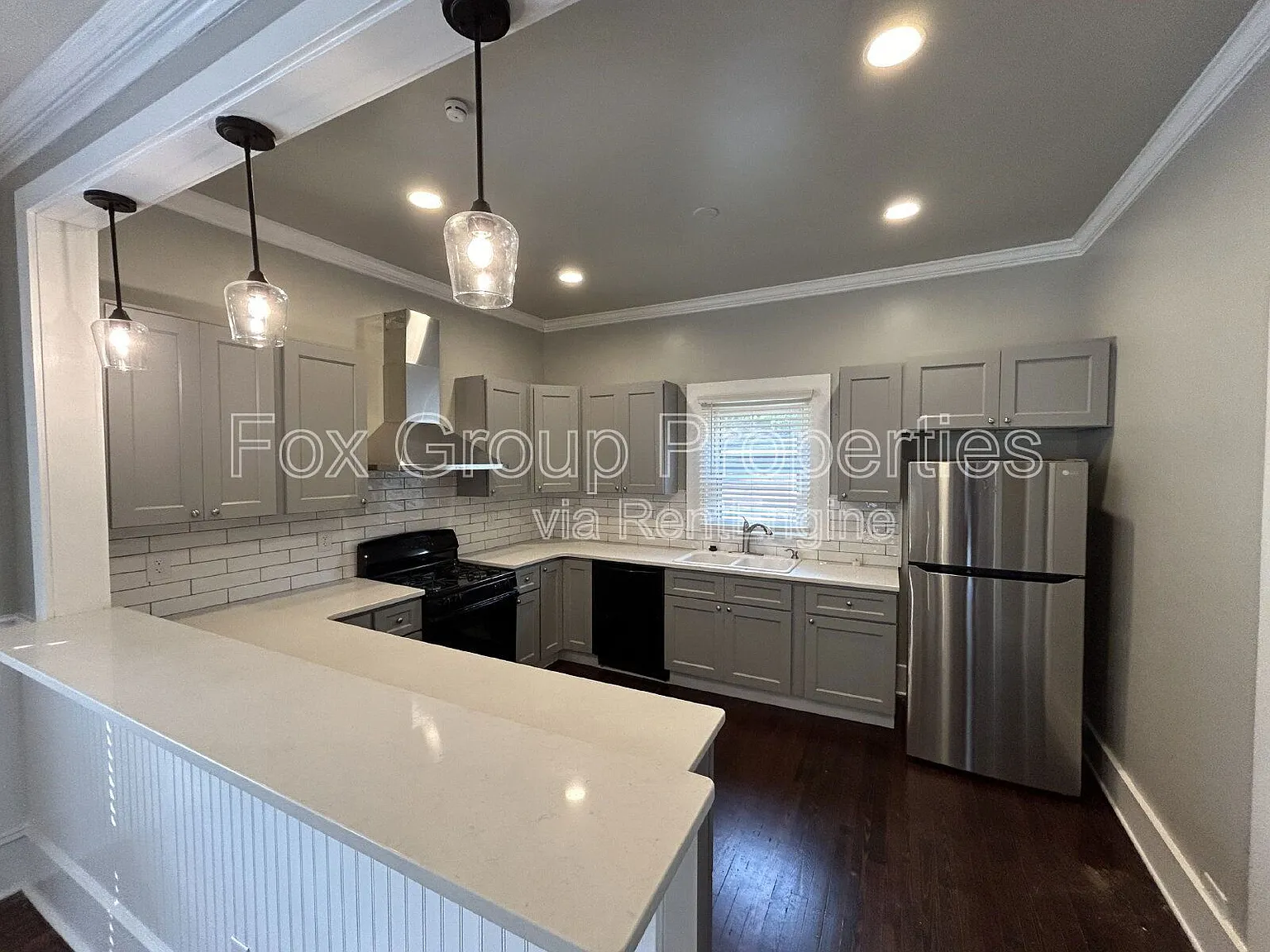 4 bed, 2.5 bath, 2180 sqft, $1,955 — Photo 2
