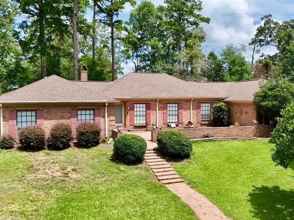 307 Longwood Dr, Clinton, MS 39056