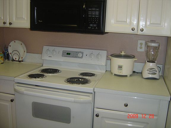 5th image of 8873A Fontainebleau Blvd APT 102
