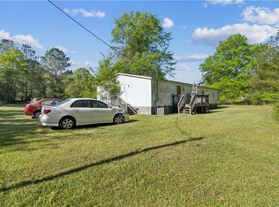 337 Valley View Dr, Byron, GA 31008