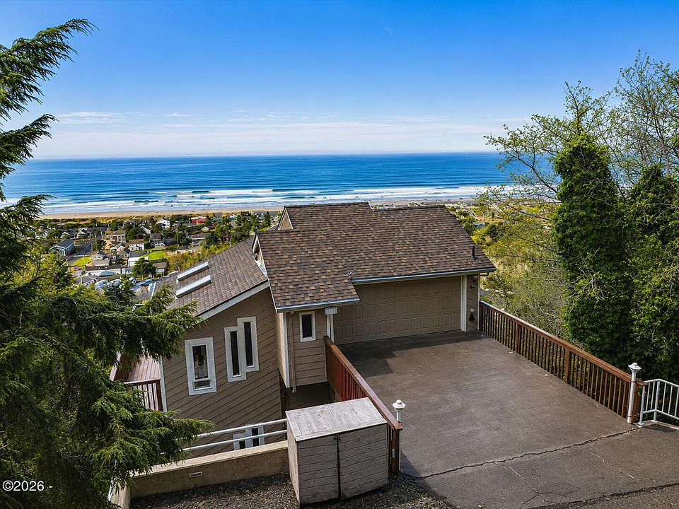 1st image of 333 Pacific View Dr