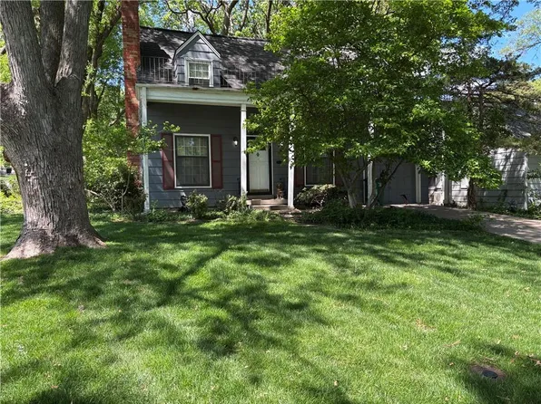 5612 Birch St, Roeland Park, KS 66205