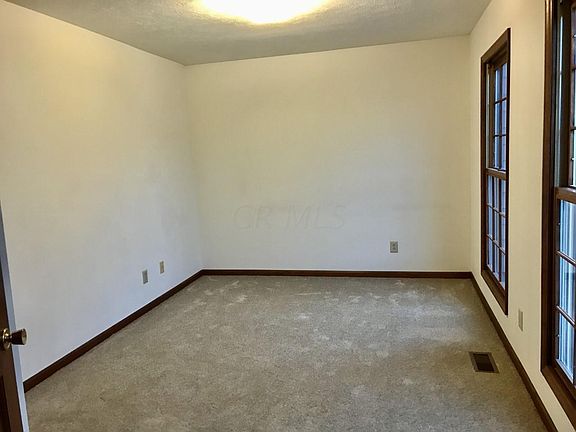 3rd image of 4845 Vandorn Ct