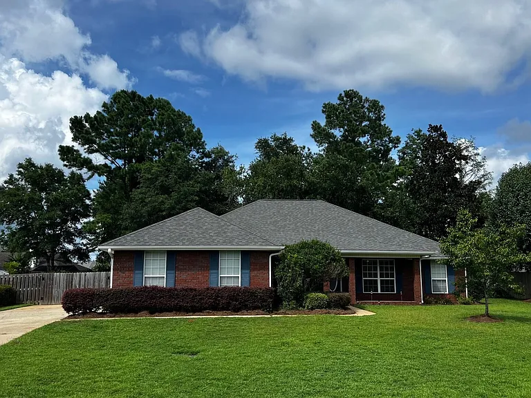 126 Destrehan Rd — Photo 1